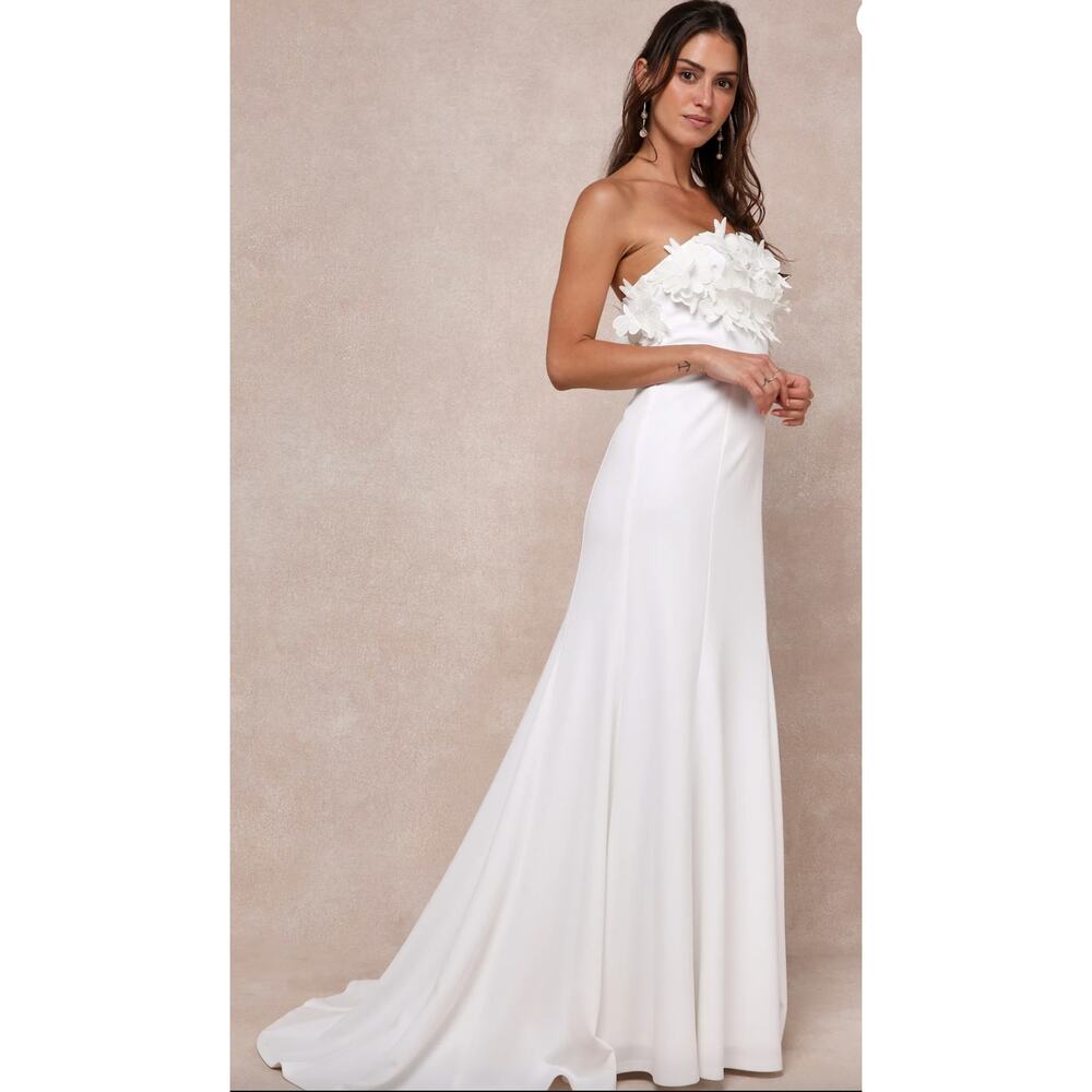 Lulu's Love Garden Ivory 3D Floral Embroidered Strapless Maxi Dress Size Small